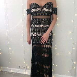 Off Shoulder Crotchet Lace Maxi Dress! NWT!